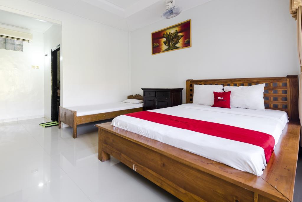 Reddoorz @ Poppies Lane 1 Kuta Lombok Exterior foto